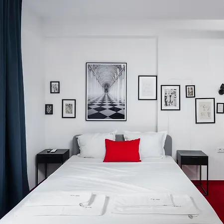 Apartment Art-inspired Flat With Private Garage Sofia
