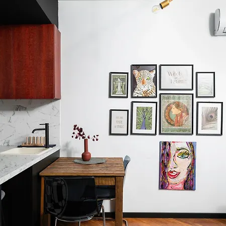 Apartment Art-inspired Flat With Private Garage Sofia