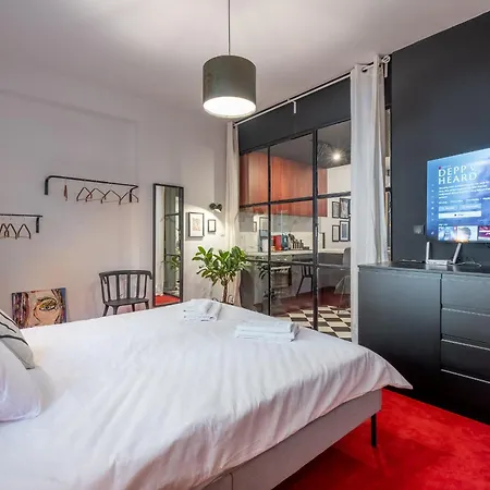 Apartamento Art-inspired Flat With Private Garage